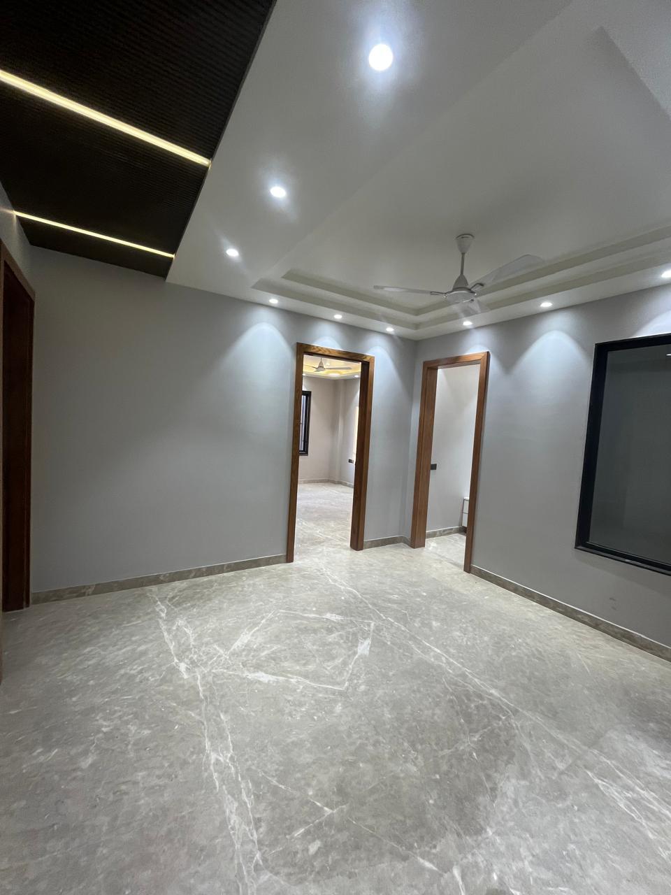 Plot C-2470, Sushant Lok 1, C Block — photo 11 of 21