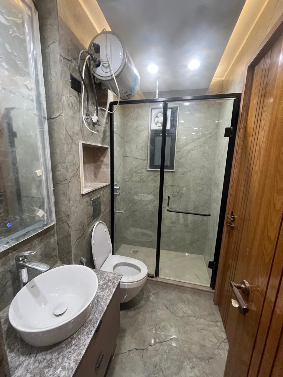 Plot C-2470, Sushant Lok 1, C Block — photo 8 of 21